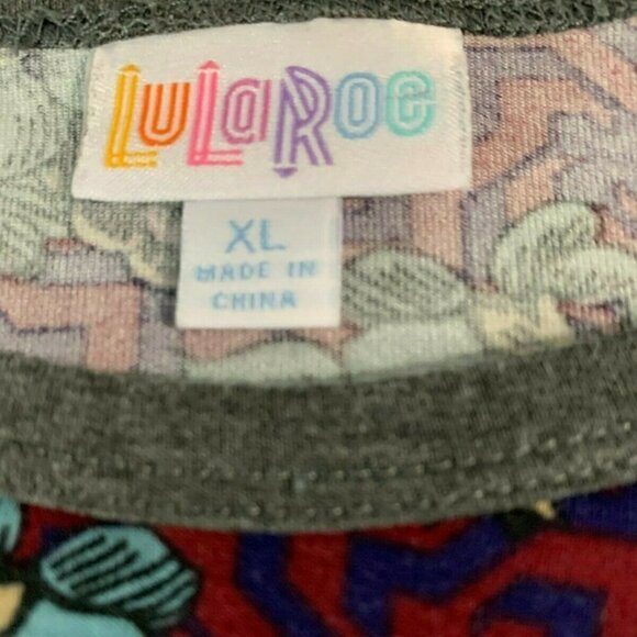LulaRoe Gray Floral Print 3/4 Sleeve Randy Top - Picture 6 of 6